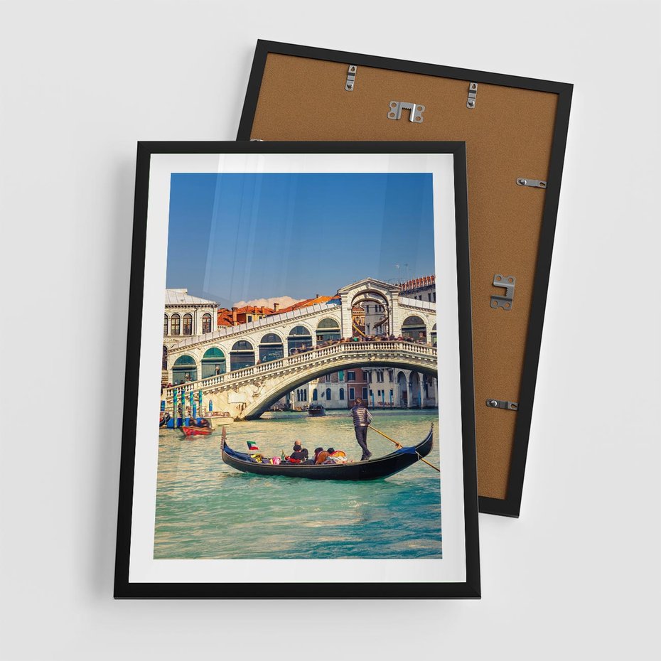 Plakat w ramie 50x70 - Romantyczna przejażdżka gondolą w Wenecji - Wenecja, gondola - rama czarna