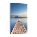 Obraz na płótnie 80x120 - Alpy: jezioro i malownicze molo - Alpy, jezioro