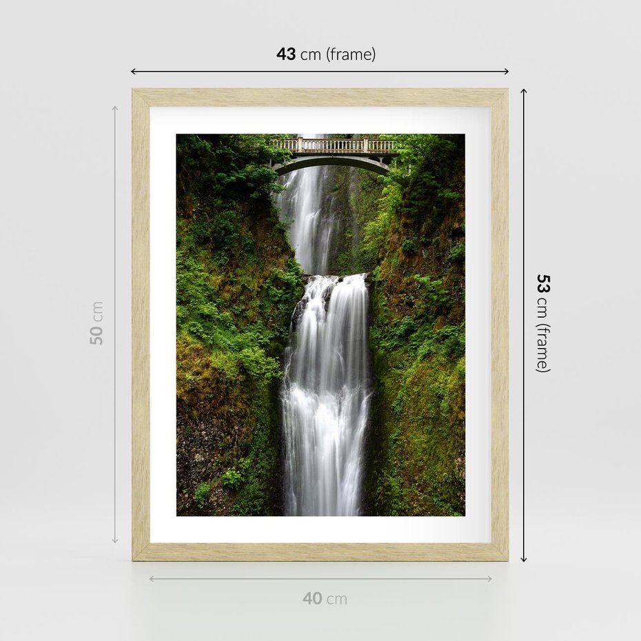 Plakat w ramie 40x50 - Siła i Urok Natury - wodospad, las - rama drewno