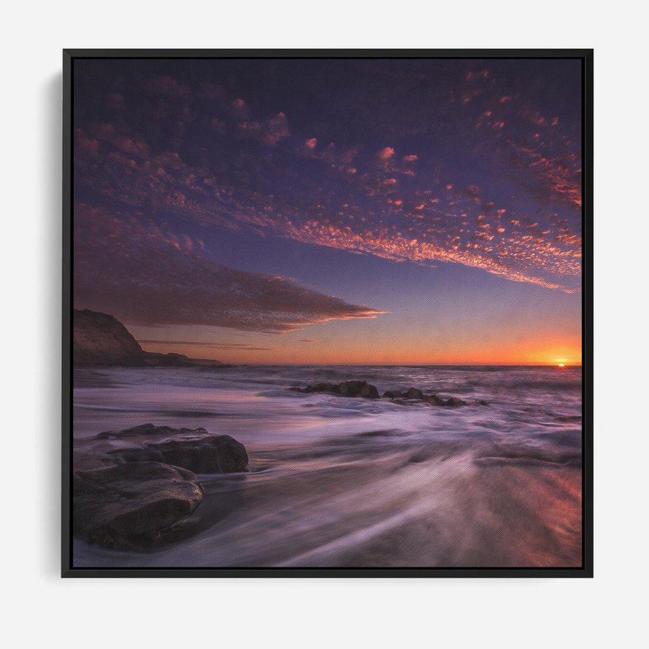 Obraz w ramie 50x50 - Spojrzenie w głąb duszy - zachód słońca, zmierzch - rama czarna