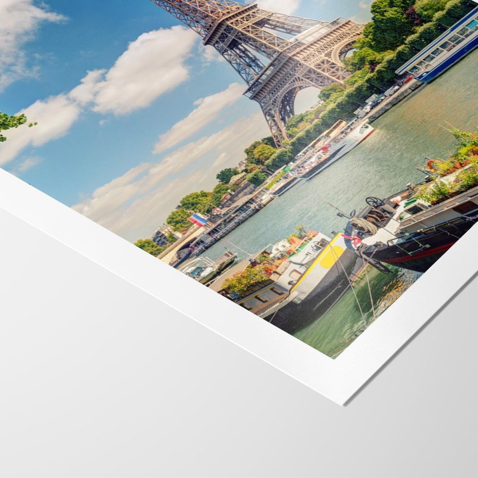 Plakat bez ramy 21x30 - Paryżska ikona Francji - wieża Eiffla, Paryż