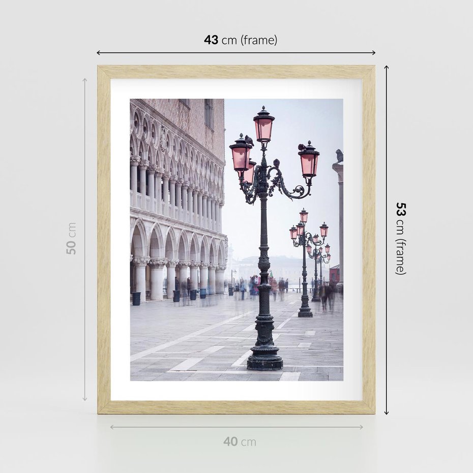 Plakat w ramie 40x50 - Przemijający urok miasta - miasto, uliczka - rama drewno