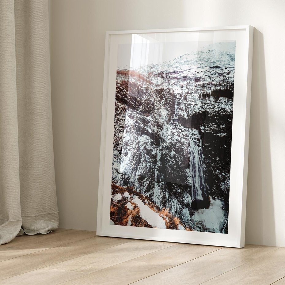 Plakat bez ramy 21x30 - Góry w Białym Uroku: Zimowa Sceneria - górski krajobraz, zima