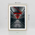 Plakat w ramie 50x70 - Nieskończoność Przestrzeni - korytarz, perspektywa - rama drewno