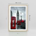 Plakat w ramie 50x70 - Uliczka z charakterystyczną budką w Londynie - Londyn, budka - rama drewno