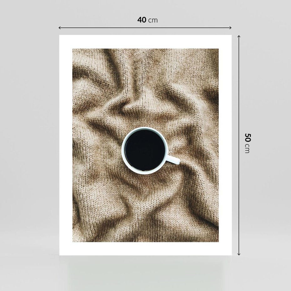 Plakat bez ramy 40x50 - Filiżanka Kawy na Brązowym Kocu - kawa, czarna kawa