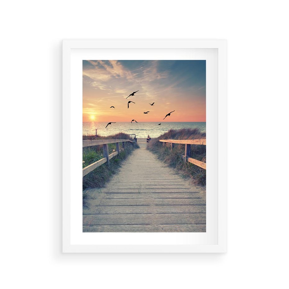 Plakat w ramie 30x40 - Sielanka nad brzegiem - plaża, pomost - rama biała