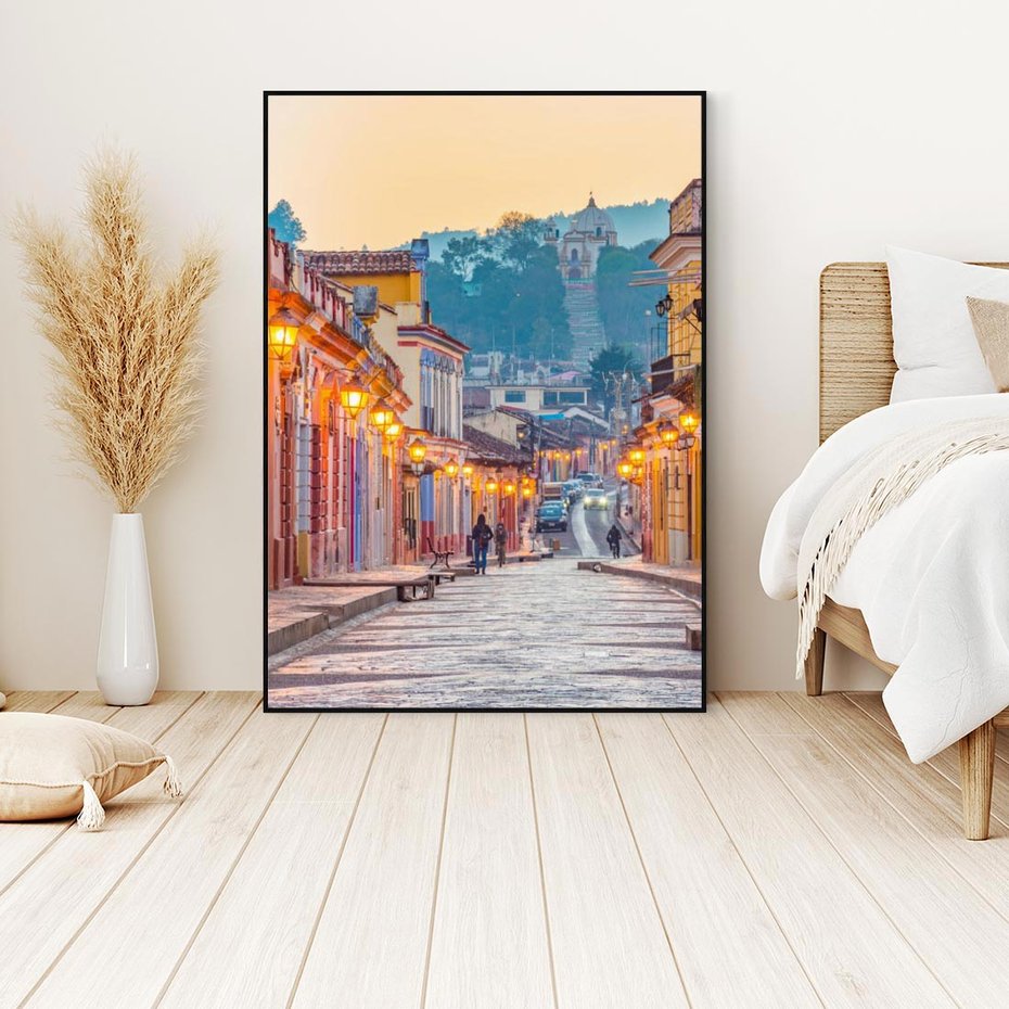 Obraz w ramie 70x100 - W stronę marzycielskich horyzontów - włoska uliczka, wieczór - rama czarna