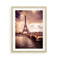 Plakat w ramie 50x70 - Eiffla: ikona Paryża - Eiffla, Paryż - rama drewno
