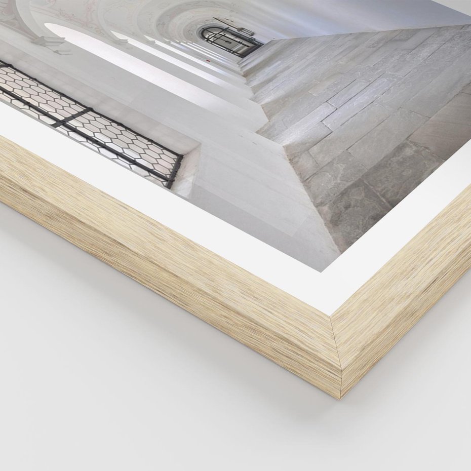 Plakat w ramie 30x40 - Architektoniczne Przejście - architektura, korytarz - rama drewno