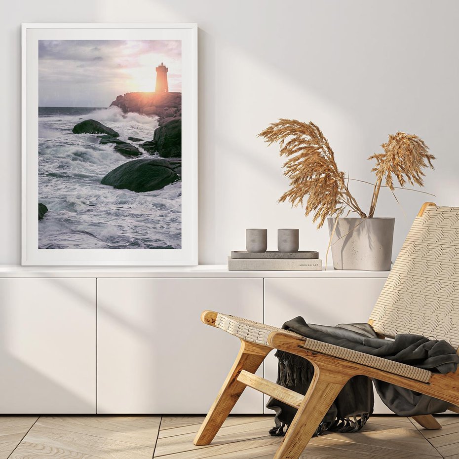 Plakat w ramie 30x40 - Latarnia, Zachód Słońca i Fale - latarnia na klifie, zachód słońca - rama biała