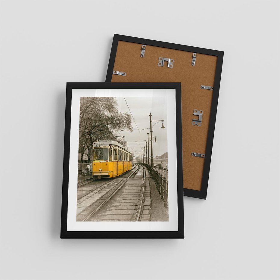 Plakat w ramie 30x40 - Tramwaj w Lizbonie - Lizbona, tramwaj - rama czarna