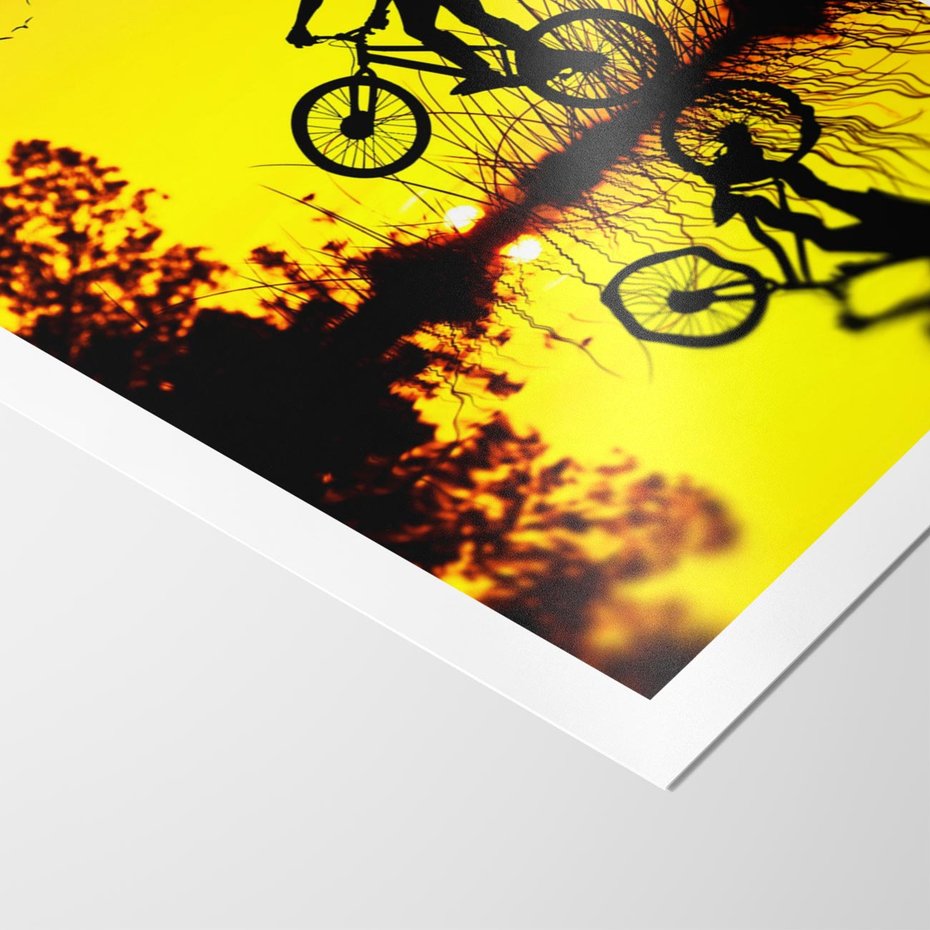 Plakat bez ramy 21x30 - Rower przy zachodzie słońca - rower, zachód