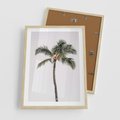Plakat w ramie 50x70 - Wakacyjne Marzenia - palma na tle nieba - rama drewno