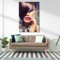 Obraz na płótnie 70x100 - Kobiecy urok w makijażu i fryzurze - makijaż, fryzura