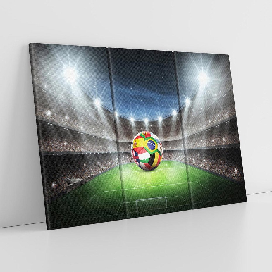 Obraz na płótnie 120x80 - Piłka nożna na stadionie: Pasja sportu - stadion, piłka