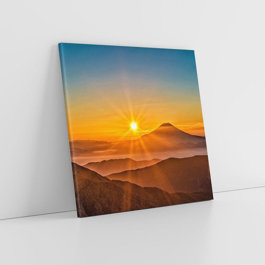 Obraz na płótnie 70x70 - Malownicze góry piękno krajobrazu - góry, krajobraz