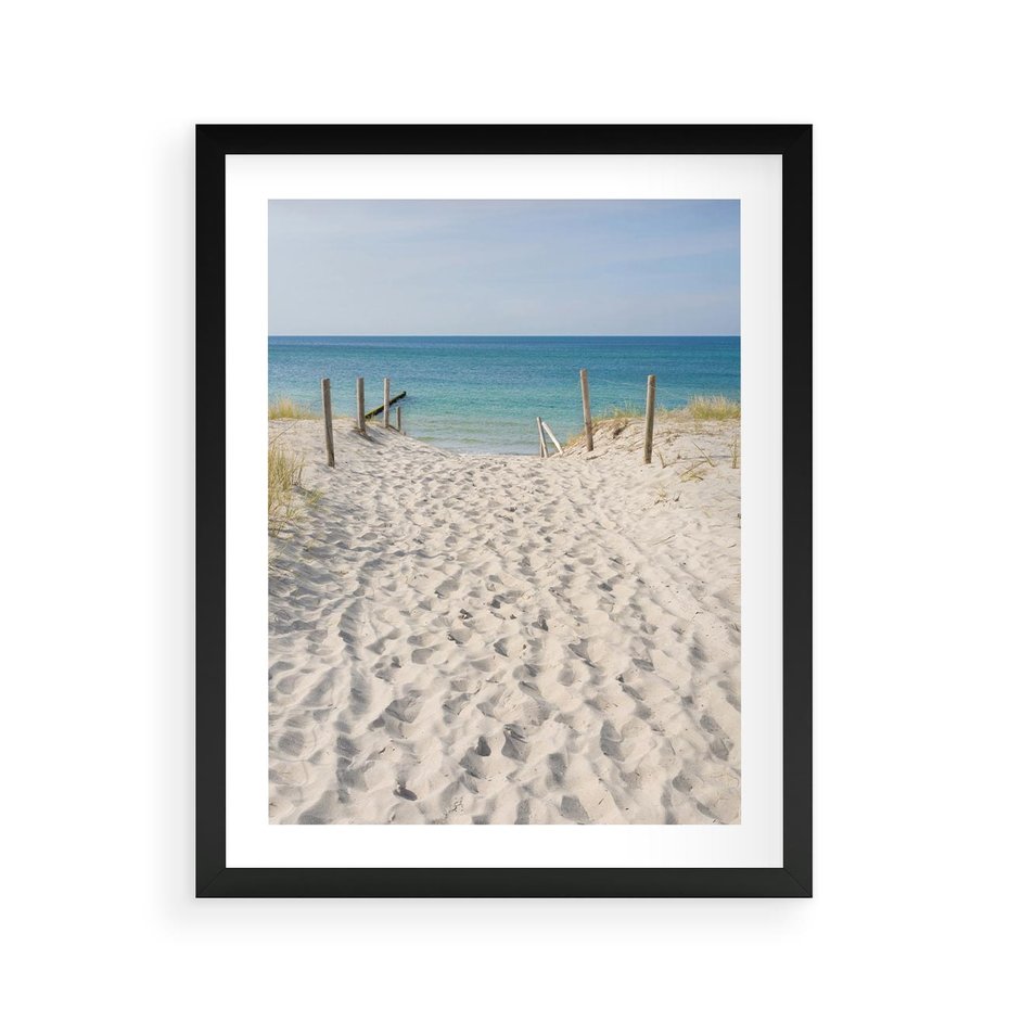 Plakat w ramie 40x50 - Harmonia plażowego morza - plaża, morze - rama czarna