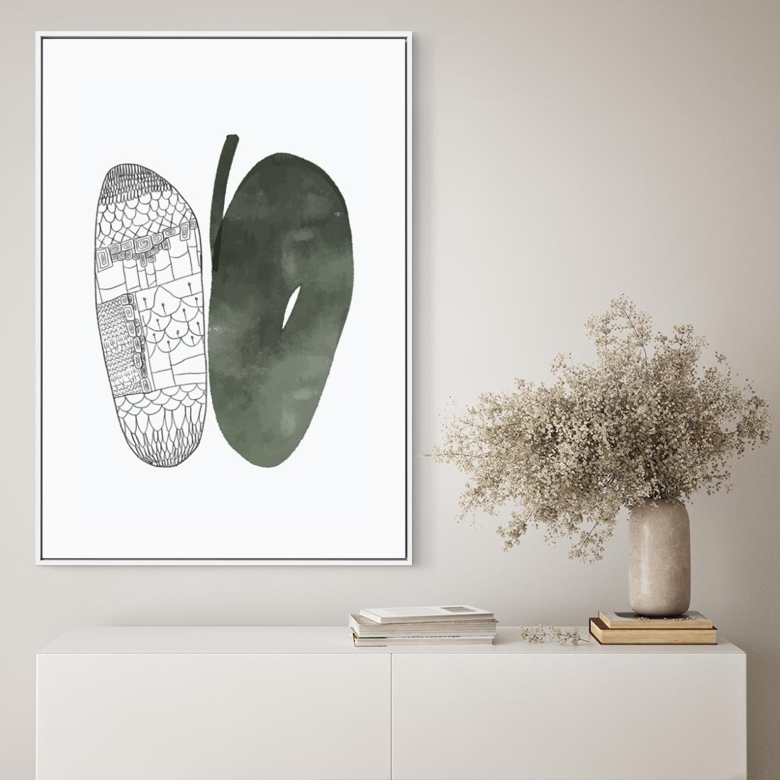 Obraz w ramie 50x70 - Przesunięte Jabłko - minimalistyczny plakat, jabłko - rama biała