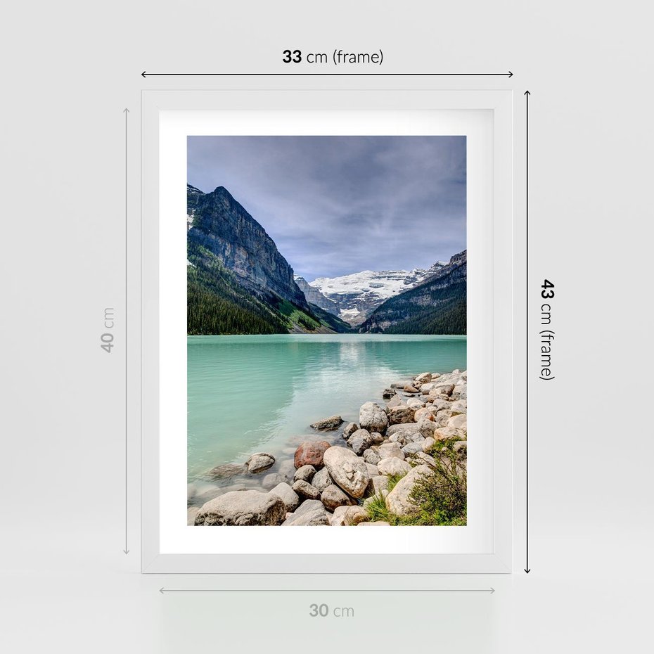 Plakat w ramie 30x40 - Górskie jezioro - spokój i piękno - jezioro, górskie - rama biała