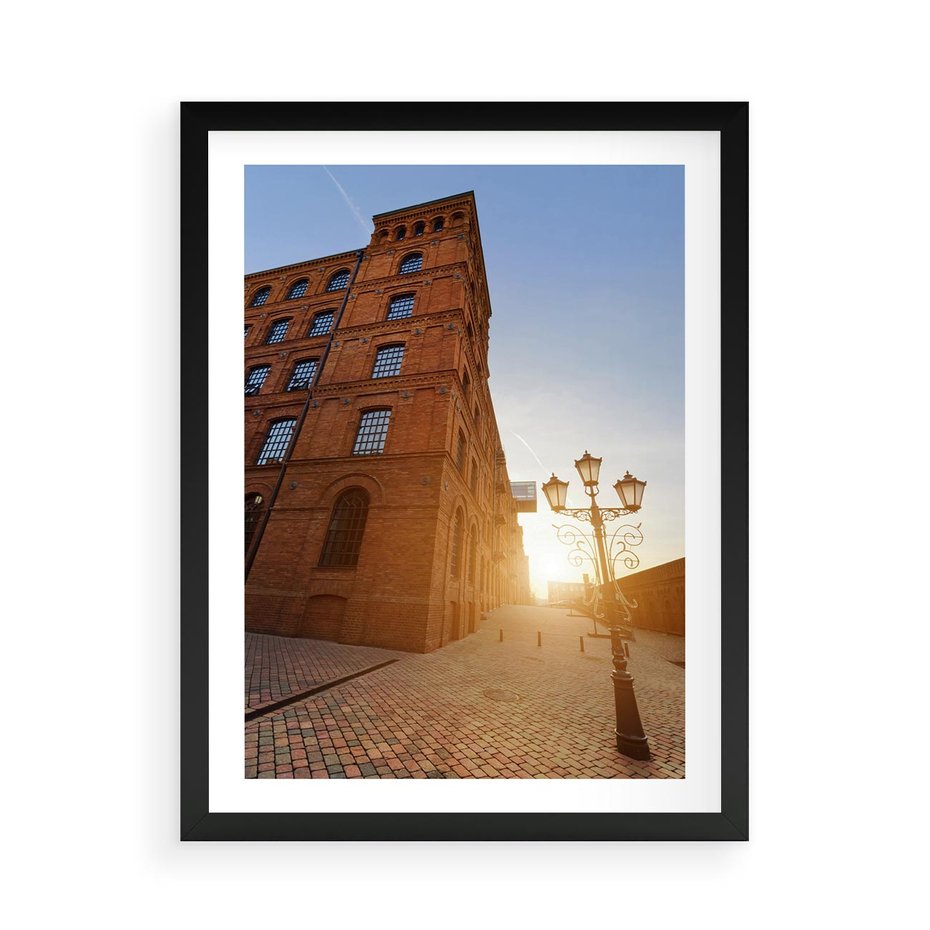 Plakat w ramie 50x70 - Perspektywa uliczki - uliczka, perspektywa - rama czarna