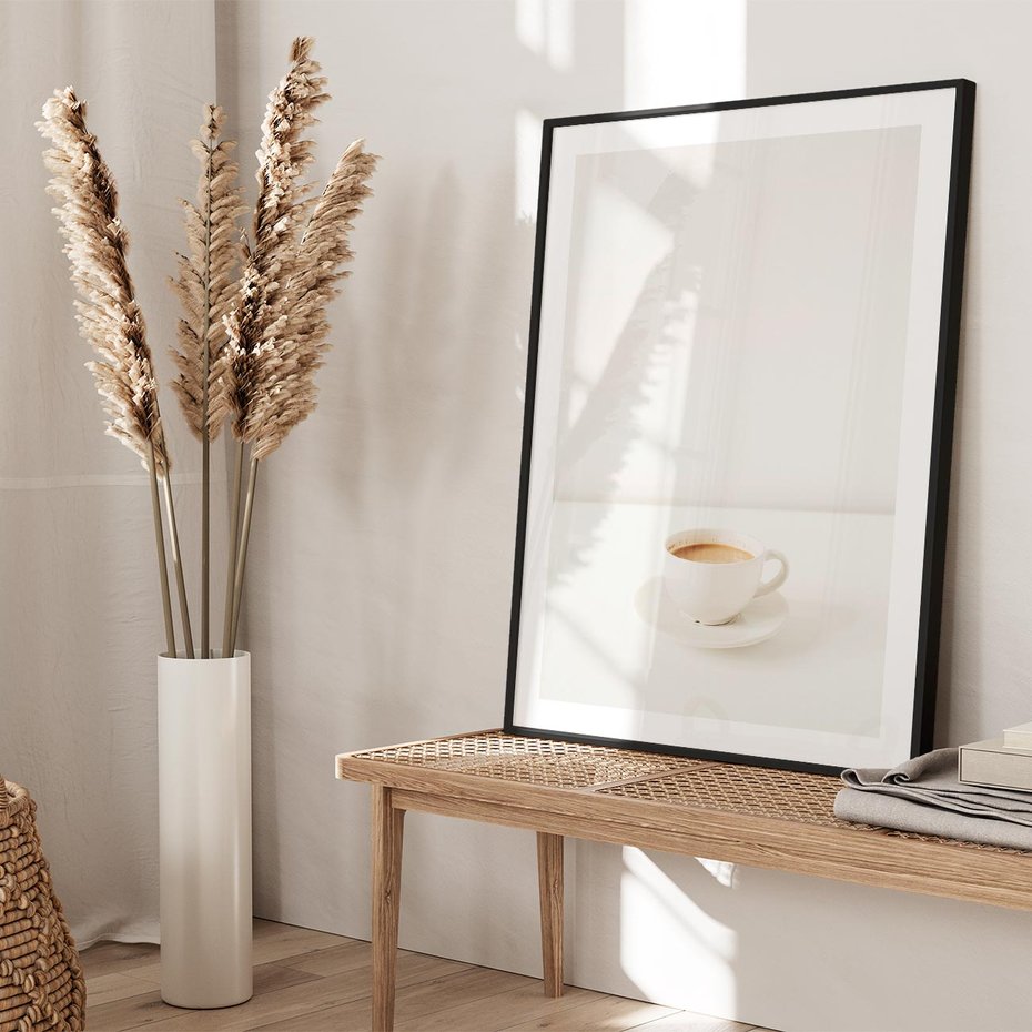 Plakat bez ramy 30x40 - Kawa w Prostocie - kawa w filizance, białe tłó