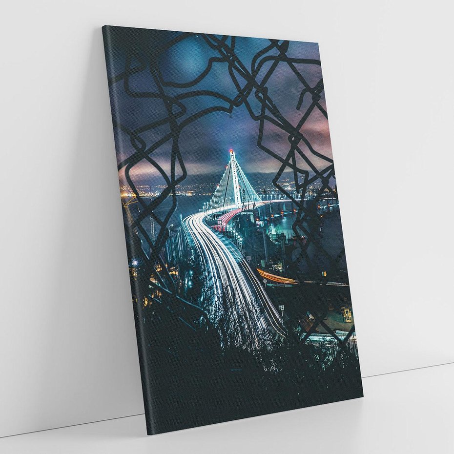 Obraz na płótnie 50x70 - Most nocą - Światła i refleksy - most, światła