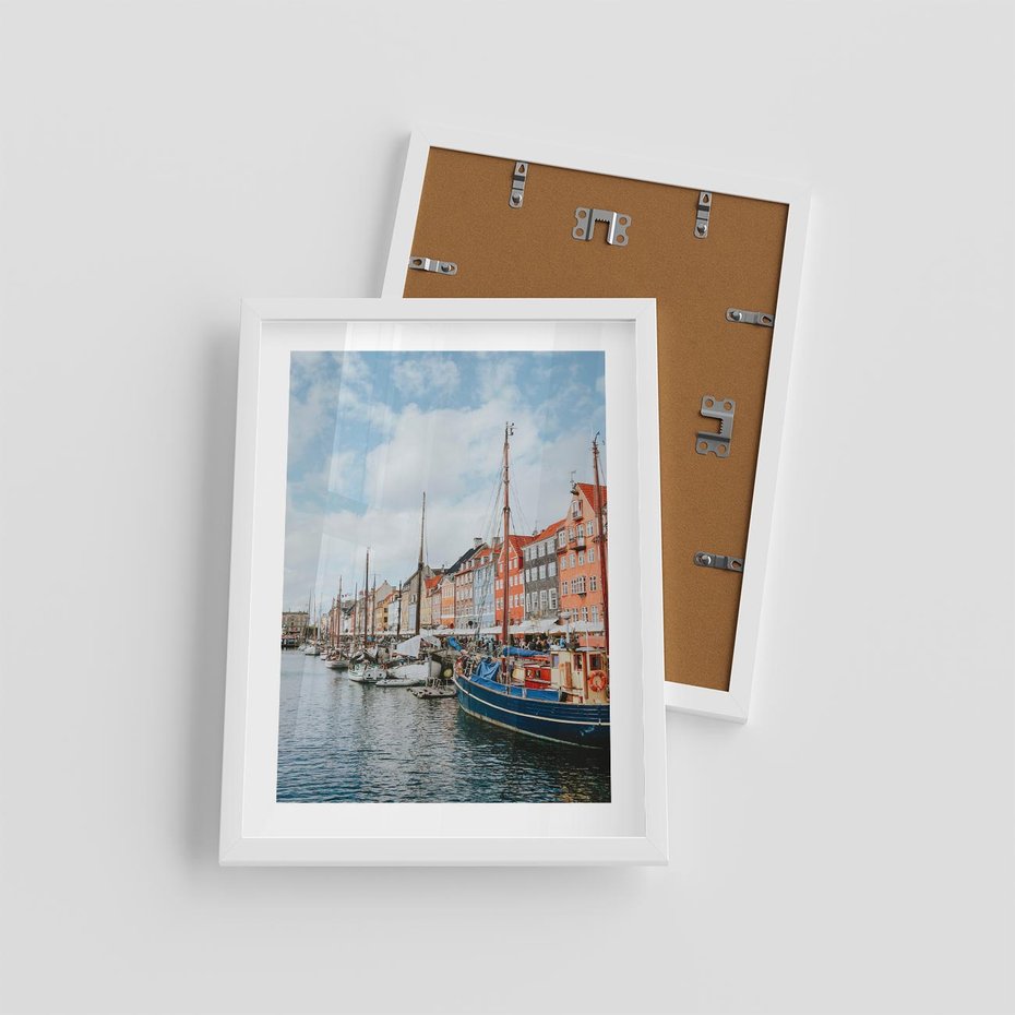 Plakat w ramie 30x40 - Wibracje Miejskiego Klimatu - Dania, Kopehaga - rama biała