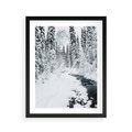 Plakat w ramie 40x50 - Spokój Zimowego Lasu w Górach - zima w lesie, w górach - rama czarna