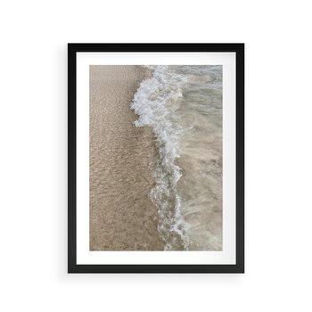 Plakat w ramie 50x70 - Fale Morza na Piasku - plaża, morze - rama czarna
