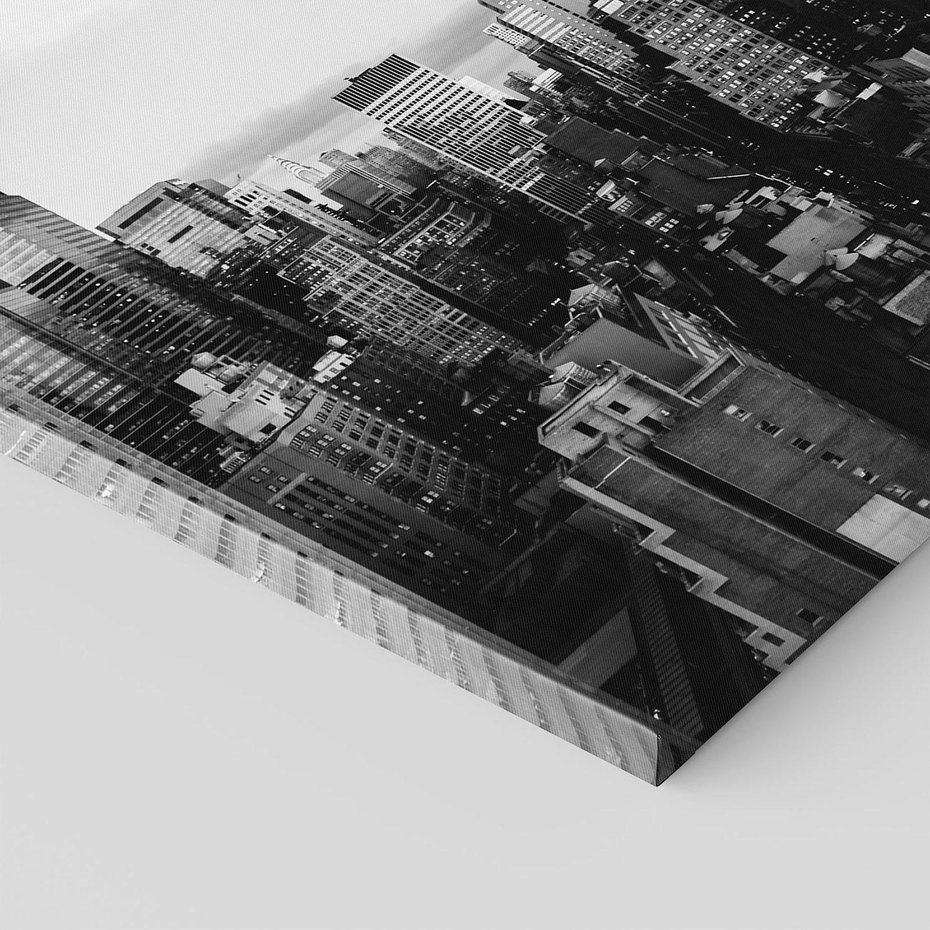 Obraz na płótnie 60x60 - Wibracje Miejskiego Życia - miasto, wieżowce