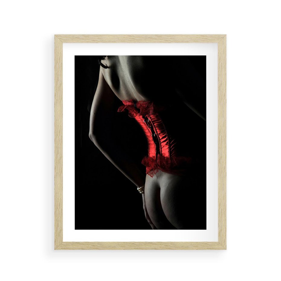 Plakat w ramie 40x50 - Piękno i Siła - akt, kobieta - rama drewno