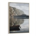 Obraz w ramie 50x70 - Refleksje Natury - morze, łódka - rama drewno