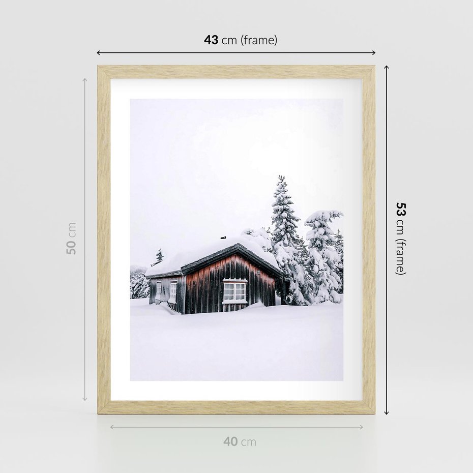 Plakat w ramie 40x50 - Zimowy Azyl: Domek w Górach - domek w górach, śnieg - rama drewno