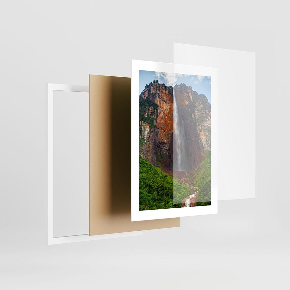 Plakat w ramie 30x40 - Górska siła wodospadów - wodospad, góra - rama biała