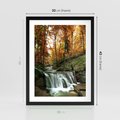 Plakat w ramie 30x40 - Jesienny wodospad w lesie - wodospad, las - rama czarna