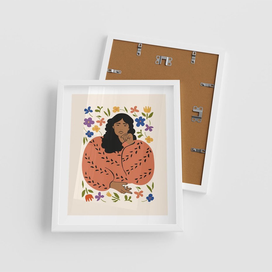 Plakat w ramie 40x50 - Rozplątane Emocje - nowoczesny plakat, kobieta otoczona kwiatami - rama biała