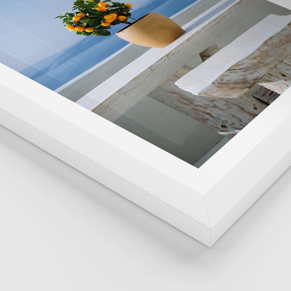 Plakat w ramie 40x50 - Uroki Santorini - Santorini, Grecja - rama biała