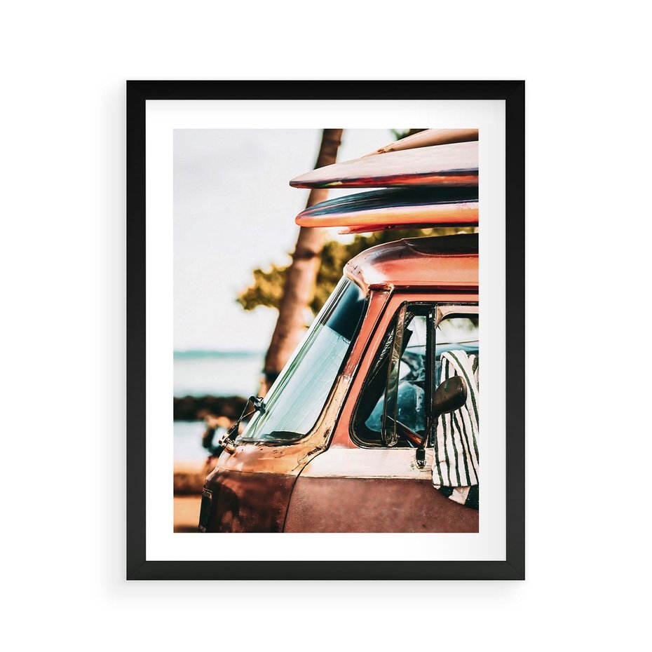 Plakat w ramie 40x50 - Surfingowa Wolność - samochód, stary van - rama czarna