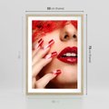 Plakat w ramie 50x70 - Piękno manicure: kolory i elegancja - paznokcie, manicure - rama drewno