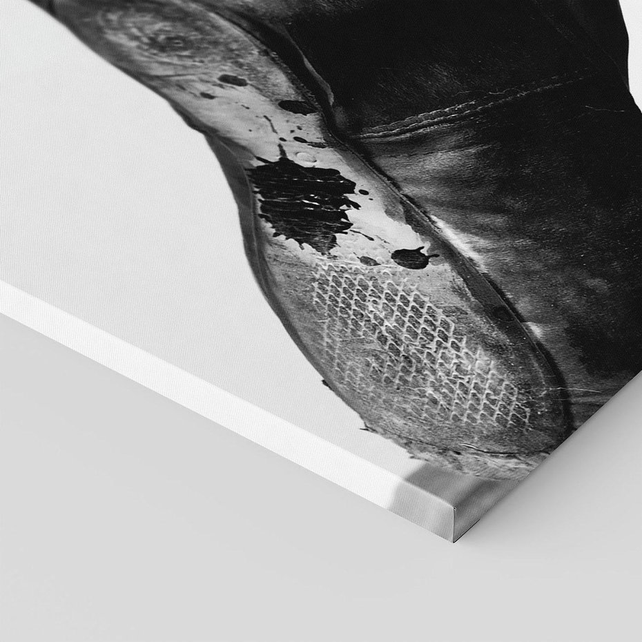 Obraz na płótnie 120x80 - Taniec Zmysłów - artystyczne zdjęcie, odcienie szarości