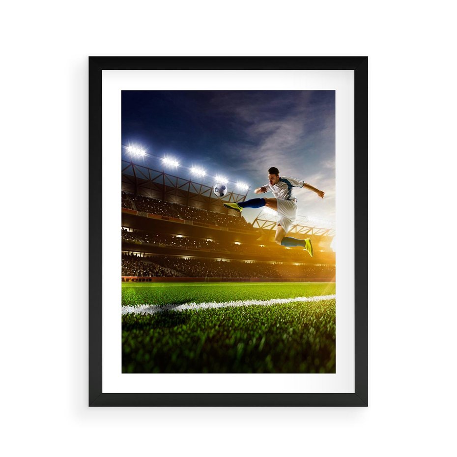 Plakat w ramie 40x50 - Gol! Magia piłki nożnej - gol, piłka - rama czarna