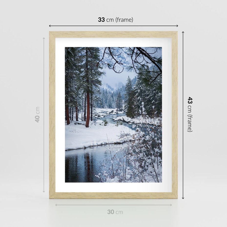 Plakat w ramie 30x40 - Śnieżne cuda - zima, las - rama drewno