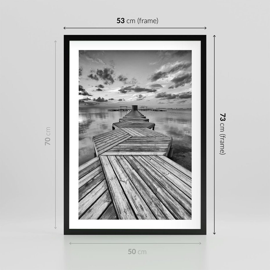 Plakat w ramie 50x70 - Pomost nad Morzem - pomost, morze - rama czarna