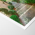 Plakat bez ramy 30x40 - Magiczna podróż w głąb miasta - uliczka, perspektywa