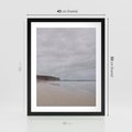 Plakat w ramie 40x50 - Mglista plaża - plaża, mgła - rama czarna