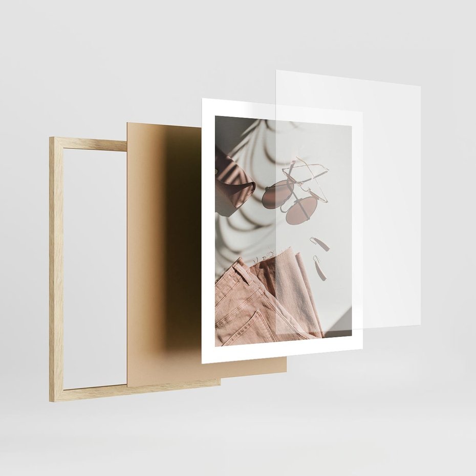 Plakat w ramie 40x50 - Urok Pudrowego Różu - zdjęcie, moda - rama drewno