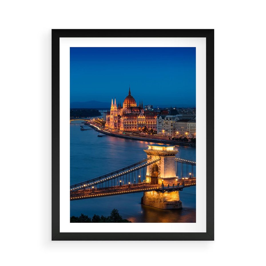 Plakat w ramie 50x70 - Mostowe miasto nocą - miasto, most - rama czarna