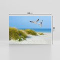 Obraz na płótnie 120x80 - Mewy nad morską plażą - mewy, plaża