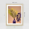 Plakat w ramie 40x50 - Delikatne Piękno - palma, pastele - rama drewno